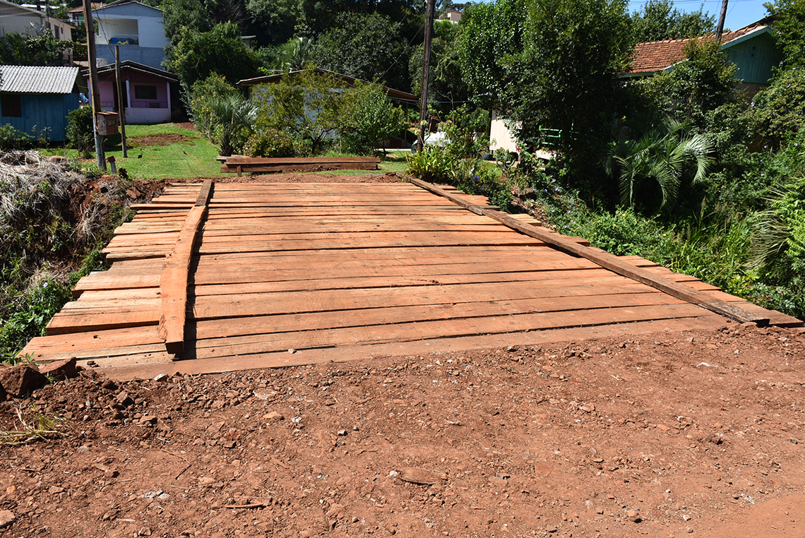 Ponte sobre Arroio Limer