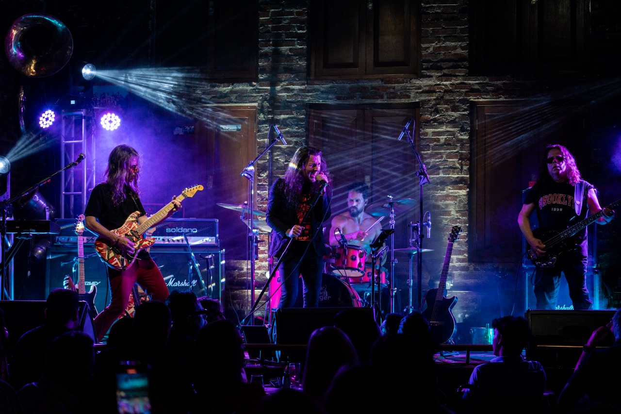 08.03 - Show Van Halen by Frank Solari (7)