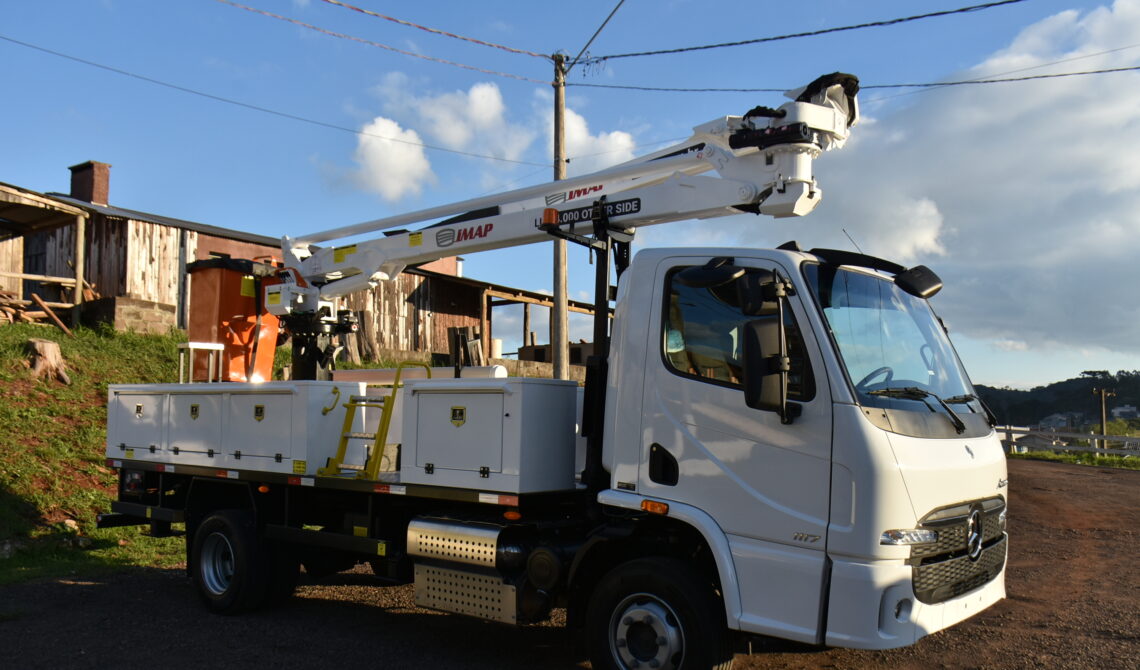 Novo caminhão incorado à frota da Prefeitura