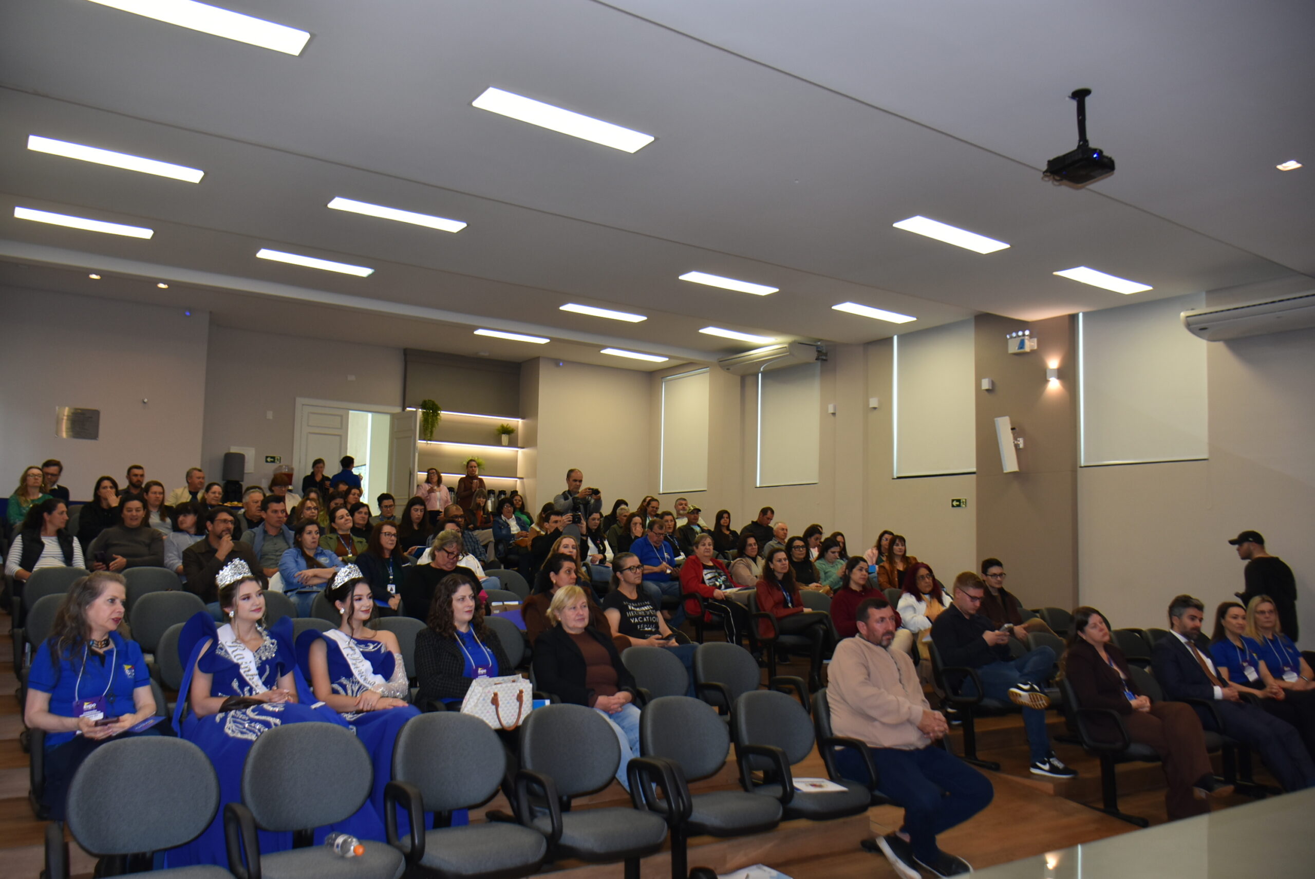 Seminário de Turismo destaca potencial regional e novas oportunidades de desenvolvimento durante a Expo Getúlio Vargas 2026